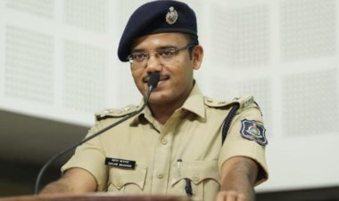 Gandhidham cocaine Breaking : પૂર્વ કચ્છ પોલીસે મીઠી રોહરની દરિયાઈ ખાડી પાસે પડેલું બિનવારસુ 800 કરોડનું 80 કિલો કોકેન પકડ્યું
