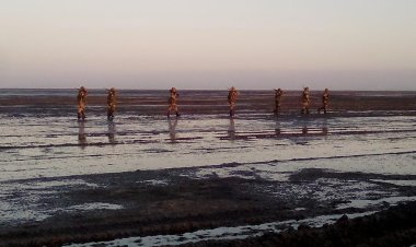 Kutch BSF : गुजरात-कच्छ की इंडो पाक सीमा पर हरामी नाले के पास दलदल में फंसे हुए BSF के सहायक कमांडेंट और हेड कॉन्स्टेबल की डिहाइड्रेशन की वजह से  मोत