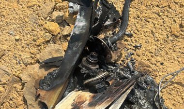 Operation Sindoor Kutch Khavda Indo-Pak Border Drone : કચ્છની ખાવડા બોર્ડરે વહેલી સવારે આકાશમાં ઉડી રહેલા ડ્રોનમાં બ્લાસ્ટ થયો, એરફોર્સ સહીત આર્મી પોલીસ અને ઇન્ટેલિજન્સ એજન્સીઓએ શરુ કરેલી તપાસ