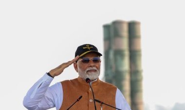 PM Narendra Modi in Bhuj : मोदी आज भुज में क्या बोलेंगे? खून में गरम सिंदूर बह रहा है, कर्नल सोफिया का अपमान करने वाले मंत्री का इस्तीफा या भारत की अर्थव्यवस्था का जापान से आगे निकल जाना - सबकी नजर मोदी के भाषण पर...