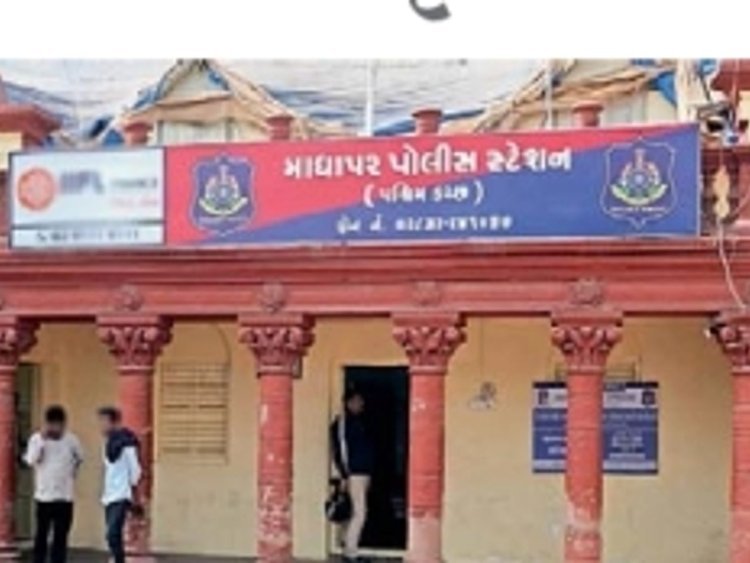 પોલીસના ભરોસે રહેશો તો મરશો, ભુજ પાસે વાહન ચેકીંગ વેળાએ પોલીસને માર પડ્યો છતાં પહેલા સમાધાન કર્યું, વિવાદ થયો એટલે FIR કરી !