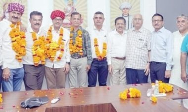 ભુજ લોહાણા મહાજનના પ્રમુખ - કારોબારીની રચનામાં વ્યાપક ગેરરીતિનો ગંભીર આક્ષેપ, વરણી પ્રક્રિયાને ચેરિટી કમિશનર સમક્ષ પડકારવામાં આવી